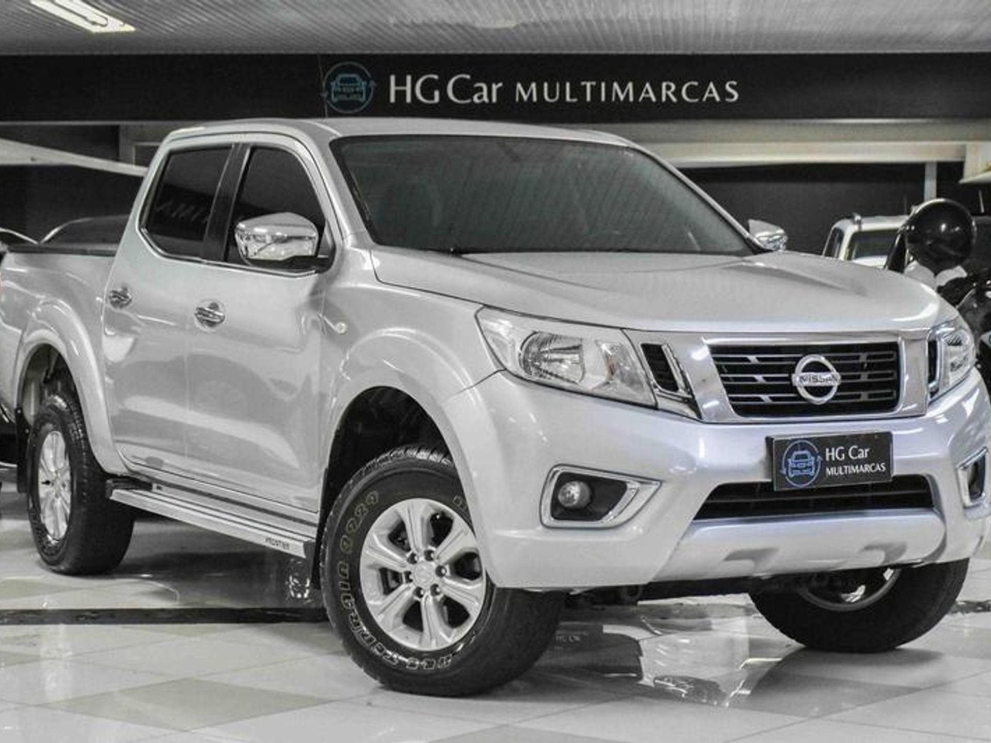 NISSAN FRONTIER 2.3 16V TURBO DIESEL SE CD 4X4 AUTOMÁTICO