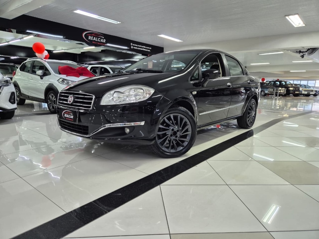 FIAT LINEA 1.8 ABSOLUTE 16V FLEX 4P AUTOMATIZADO