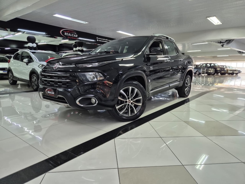 FIAT TORO 2.0 16V TURBO DIESEL VOLCANO 4WD AT9