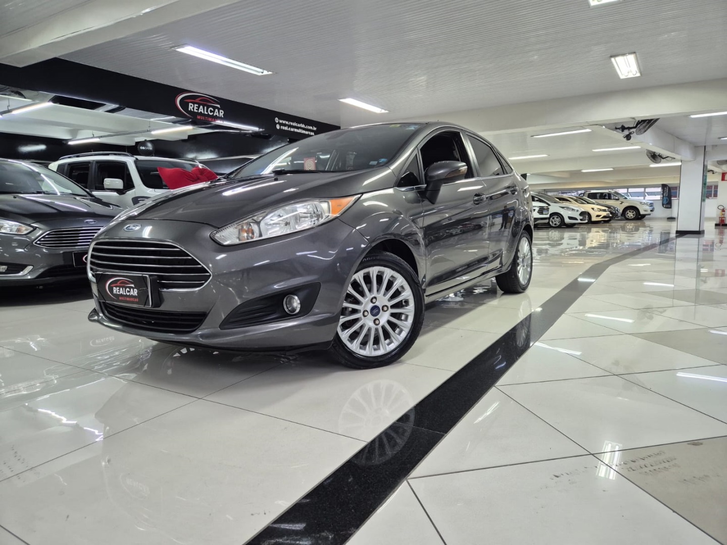 FORD FIESTA 1.6 SE SEDAN 16V FLEX 4P POWERSHIFT