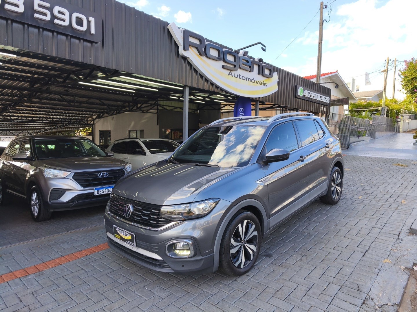 VOLKSWAGEN T-CROSS