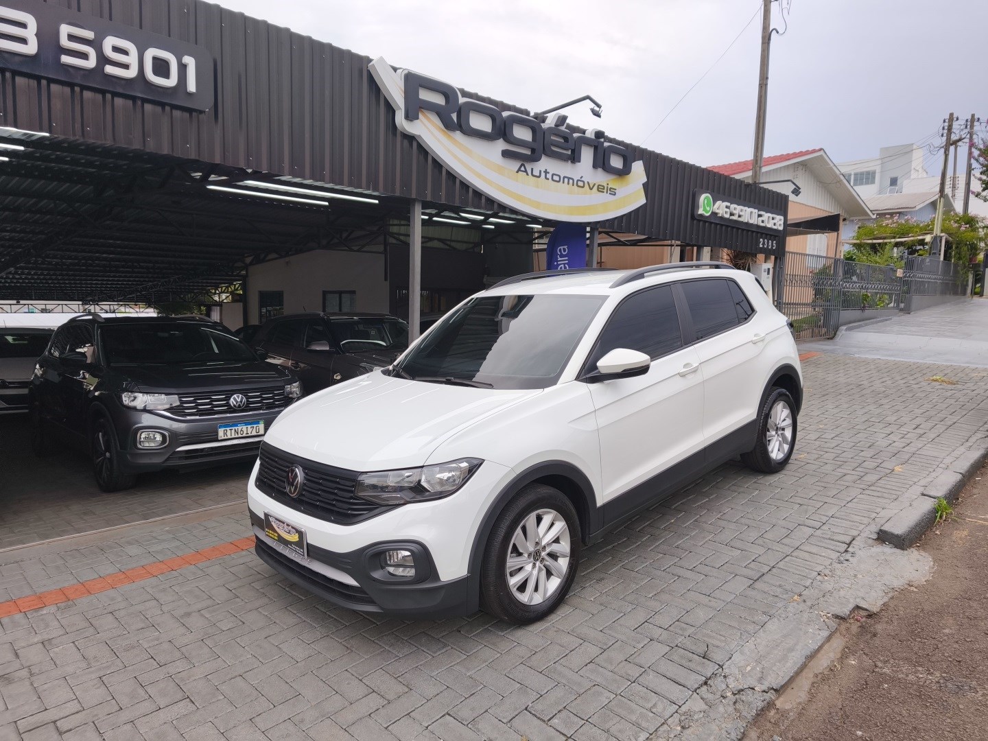 VOLKSWAGEN T-CROSS