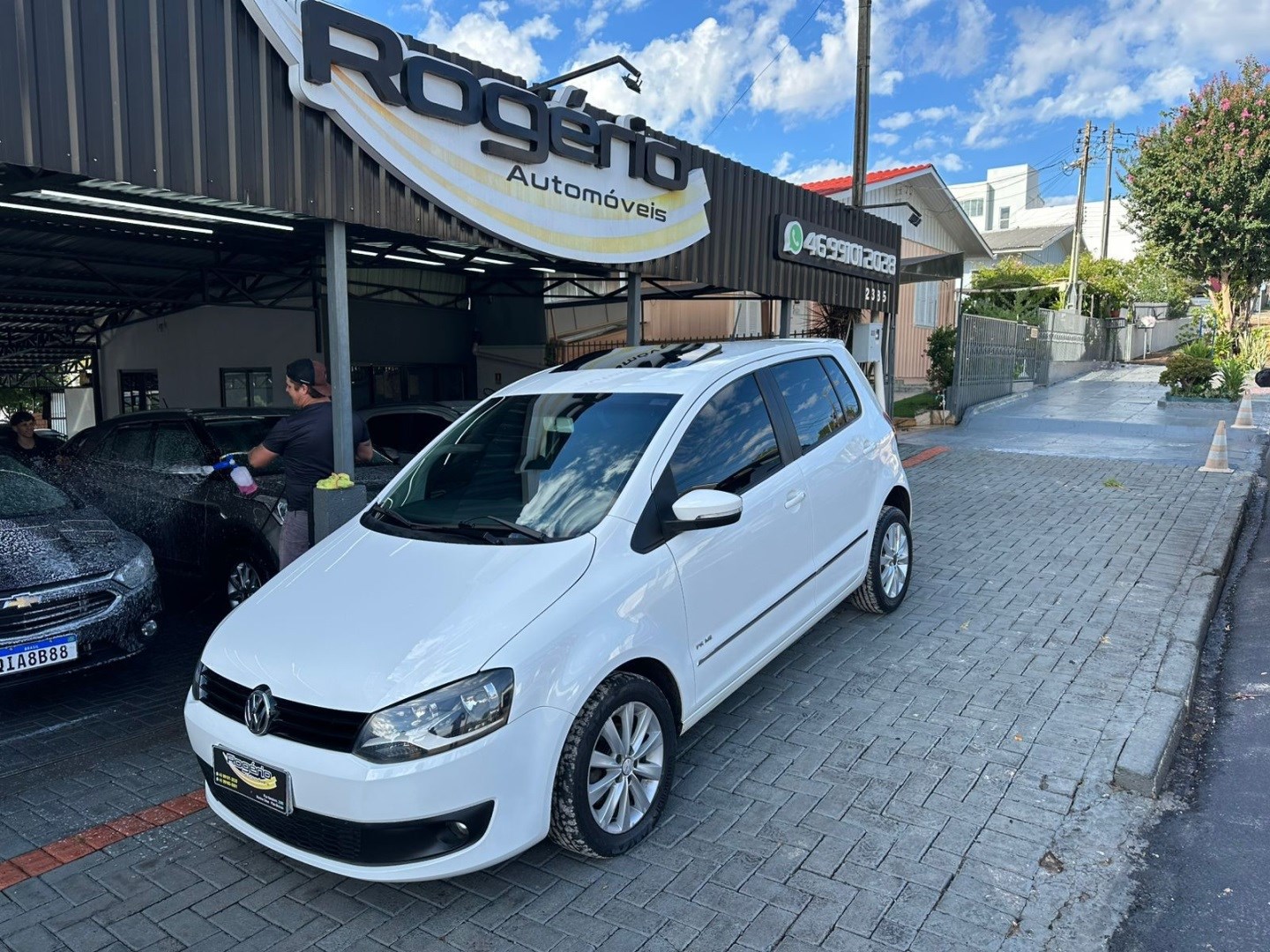 VOLKSWAGEN FOX