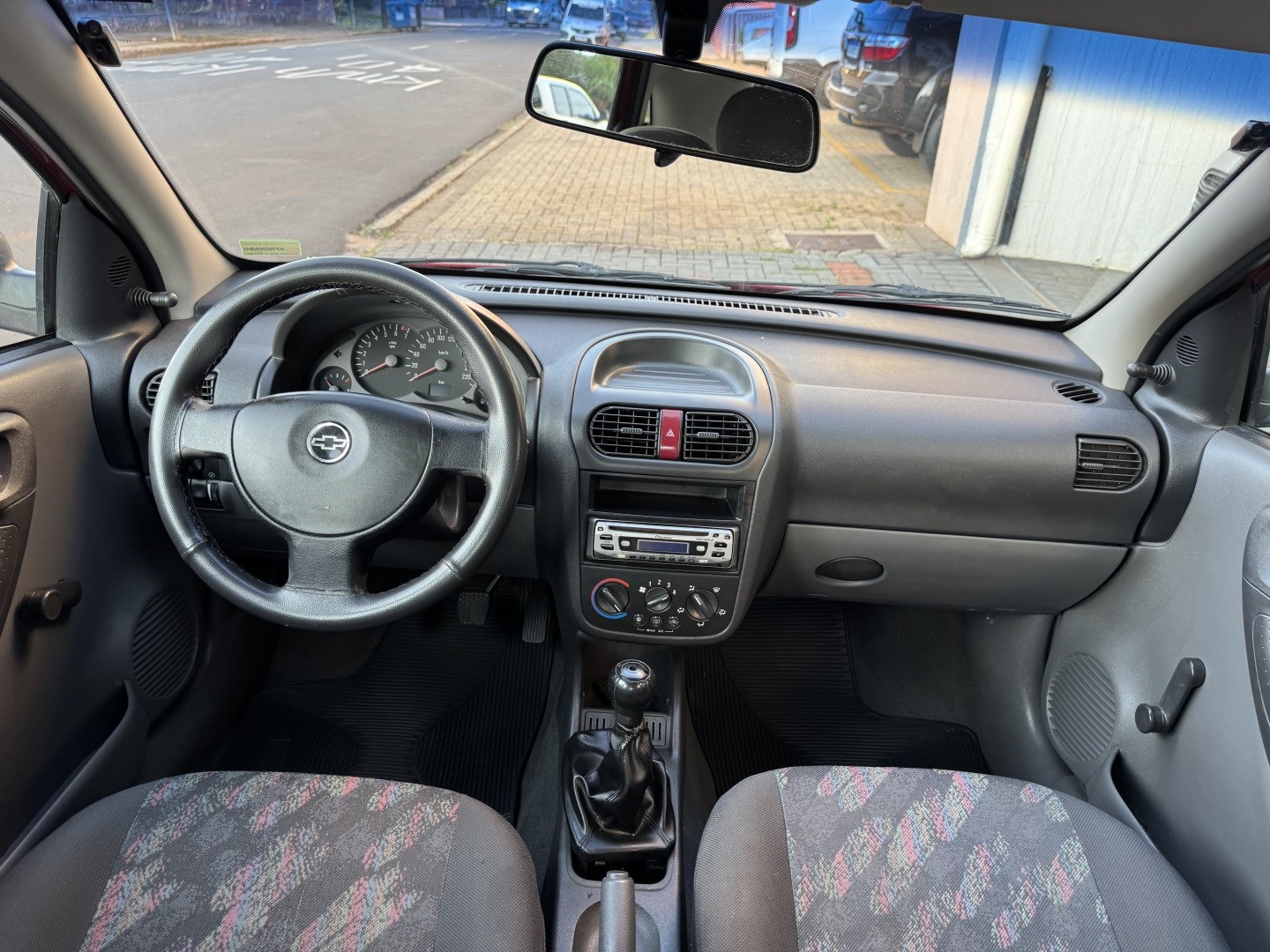 Chevrolet Corsa 1.8 Mpfi Maxx 8V Flex 4P Manual - foto 7