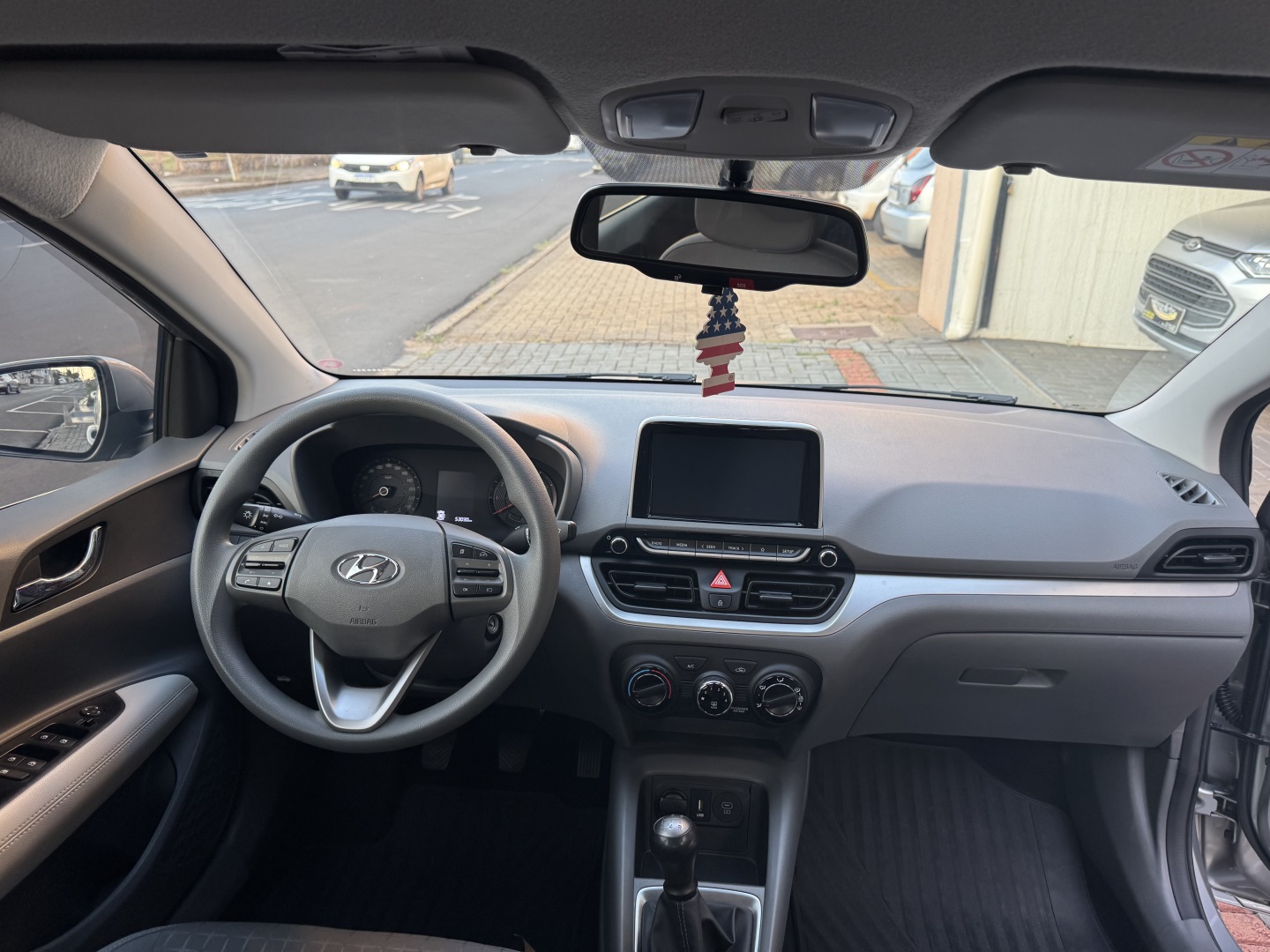 Hyundai HB20S 1.0 12V Flex Limited Manual - foto 8