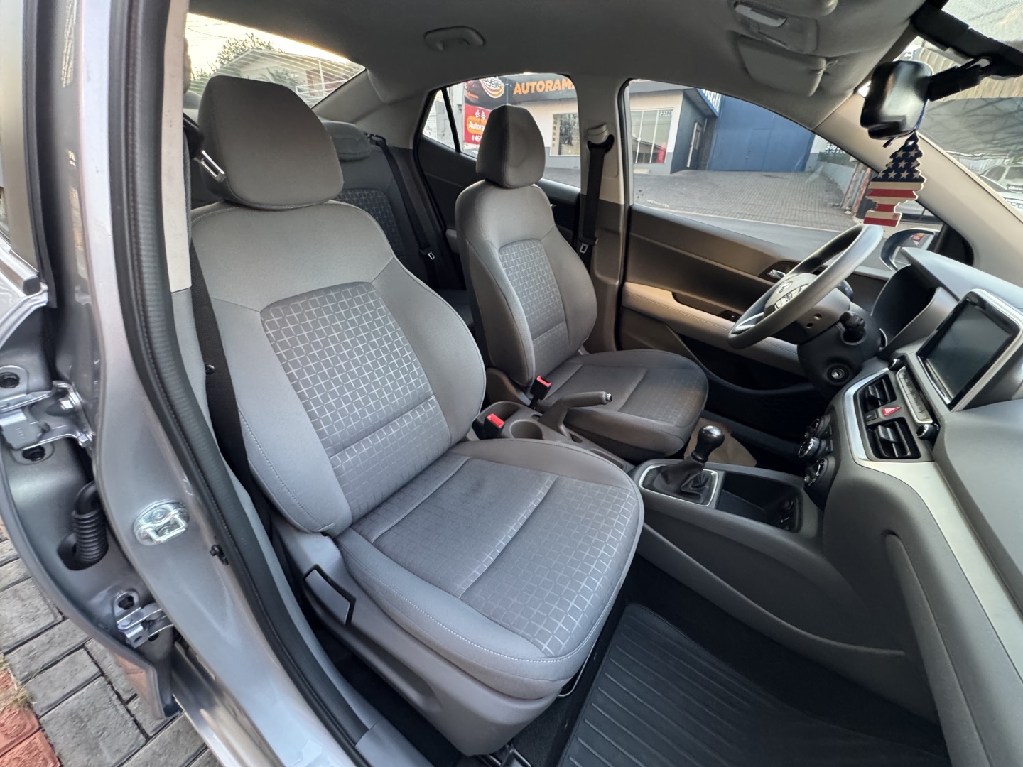 Hyundai HB20S 1.0 12V Flex Limited Manual - foto 14