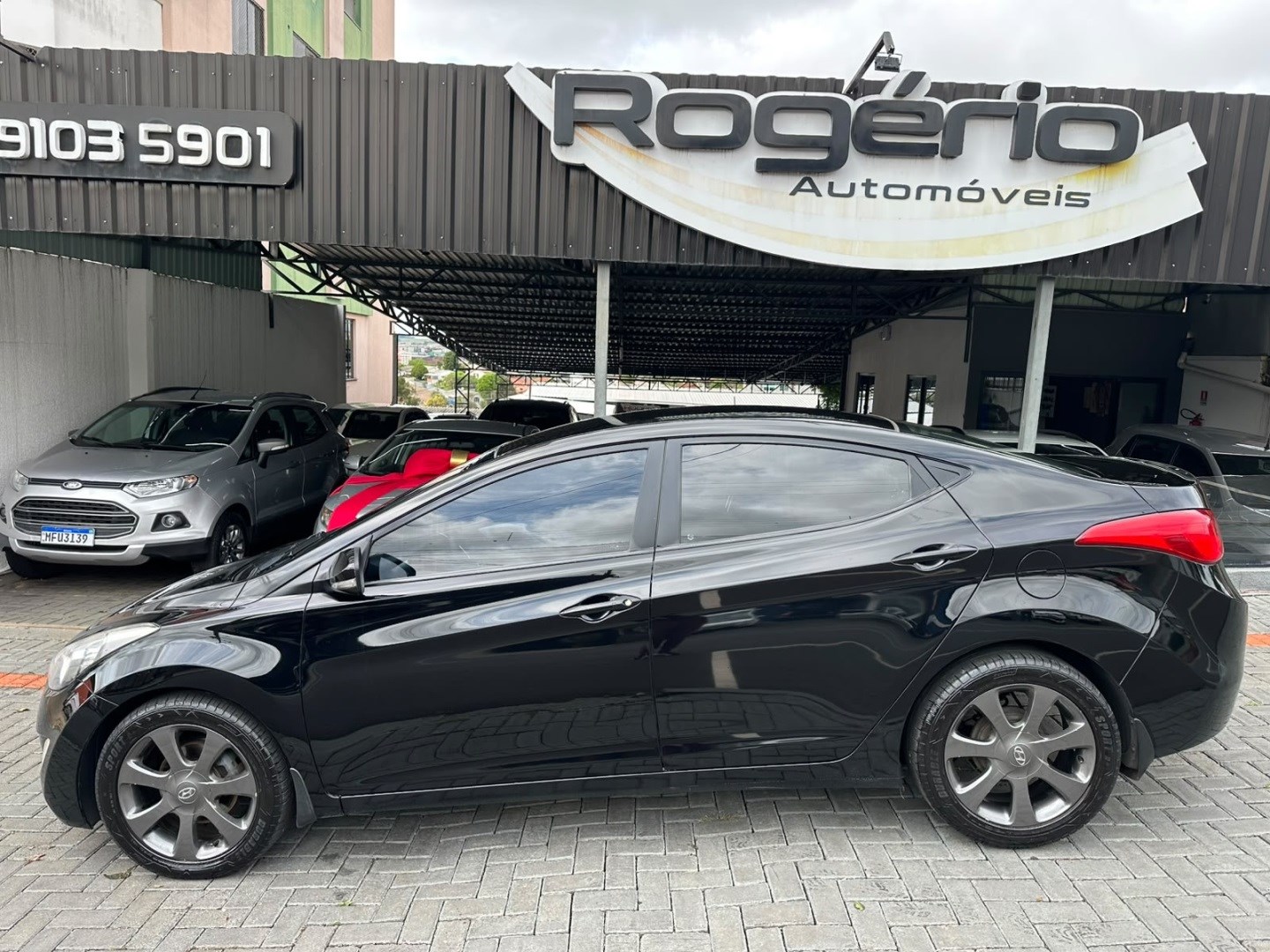 Hyundai ELANTRA 1.8 Gls 16V Gasolina 4P Automático - foto 2