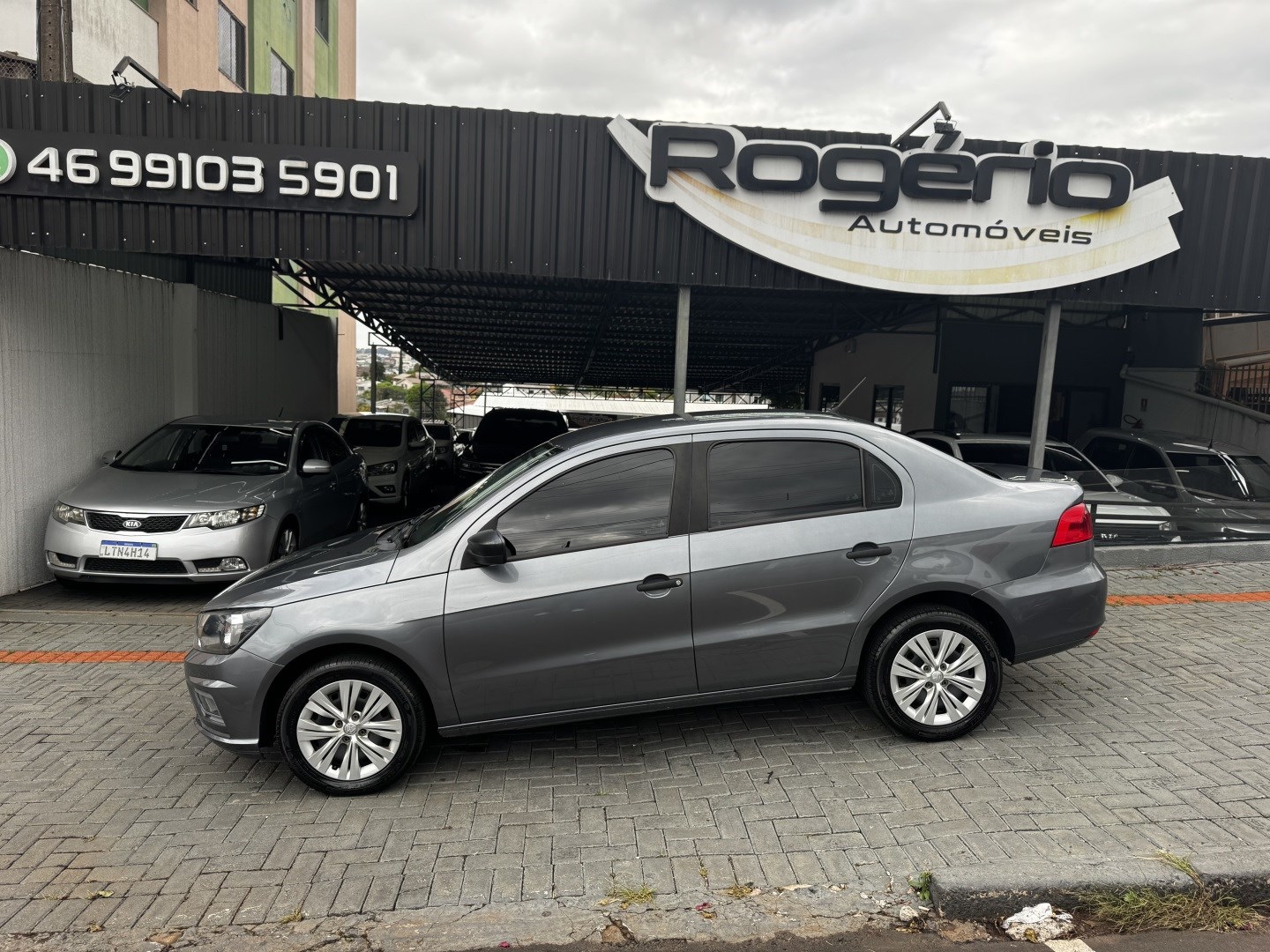 Volkswagen Voyage 1.6 MSI Totalflex 4P Manual - foto 2