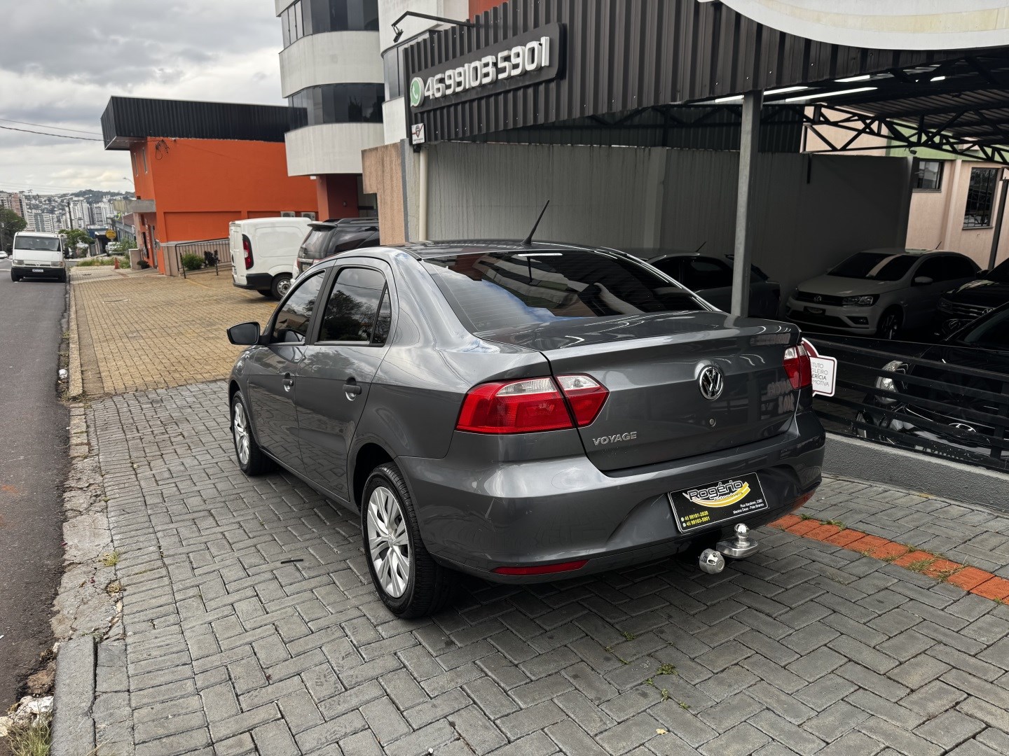 Volkswagen Voyage 1.6 MSI Totalflex 4P Manual - foto 3