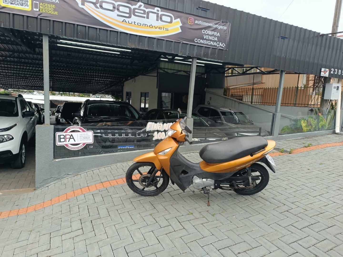 HONDA BIZ 125 +