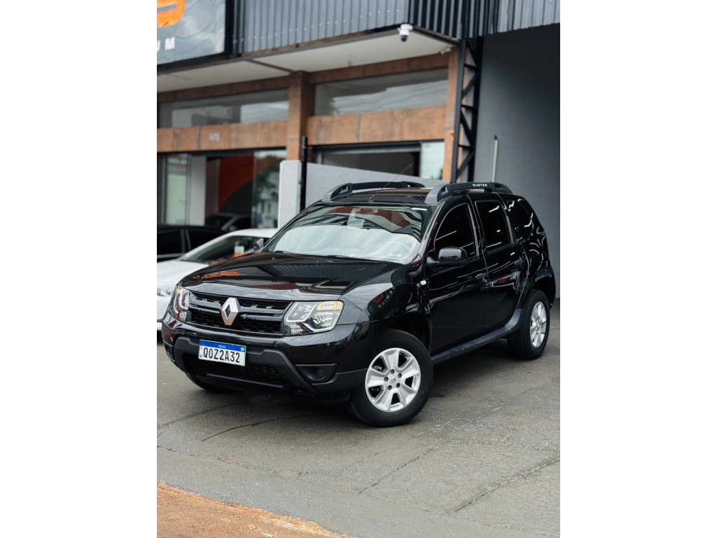 RENAULT DUSTER