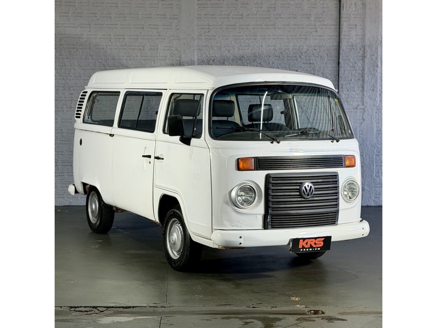 VOLKSWAGEN KOMBI