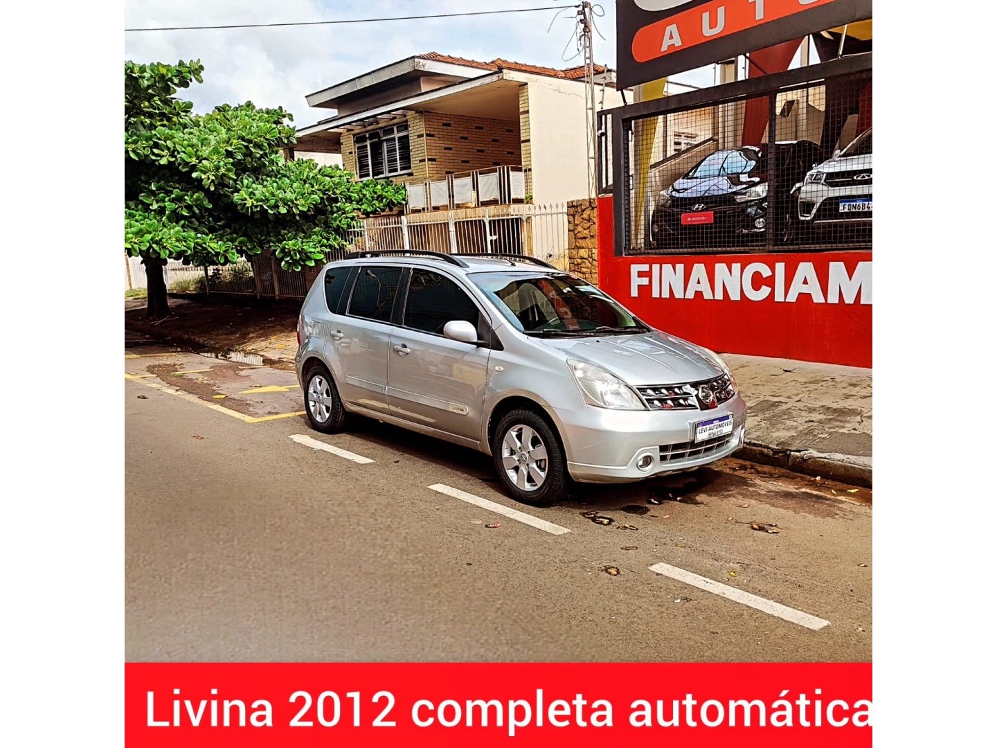 NISSAN LIVINA 1.8 SL 16V FLEX 4P AUTOMÁTICO