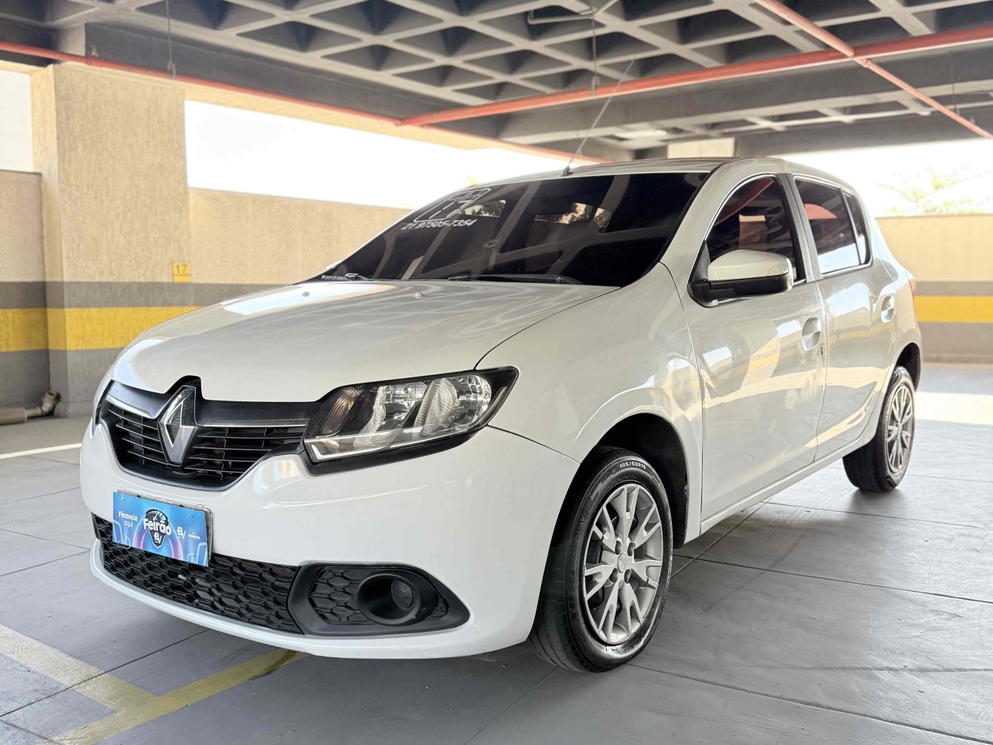 RENAULT SANDERO