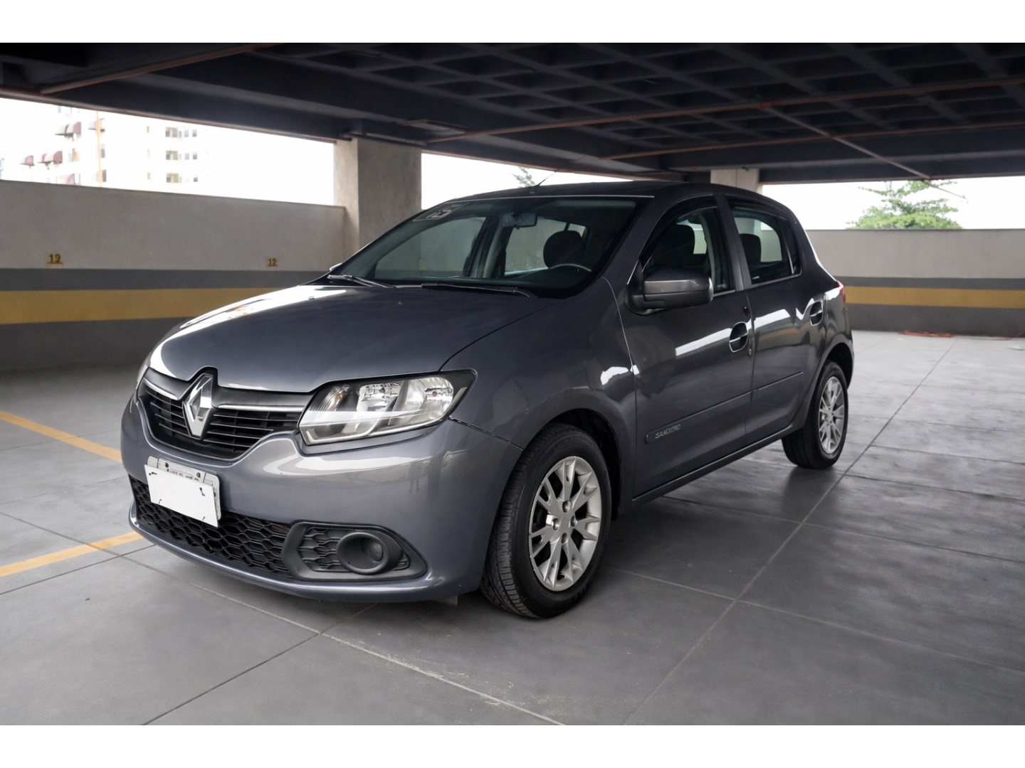 RENAULT SANDERO