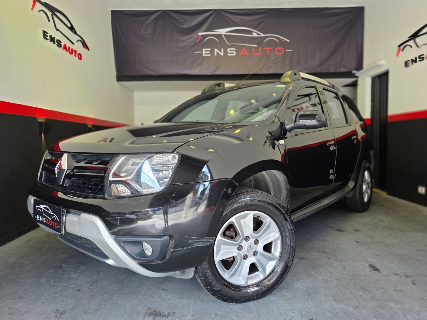 RENAULT DUSTER