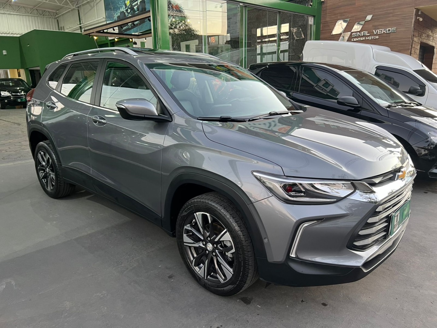 CHEVROLET TRACKER
