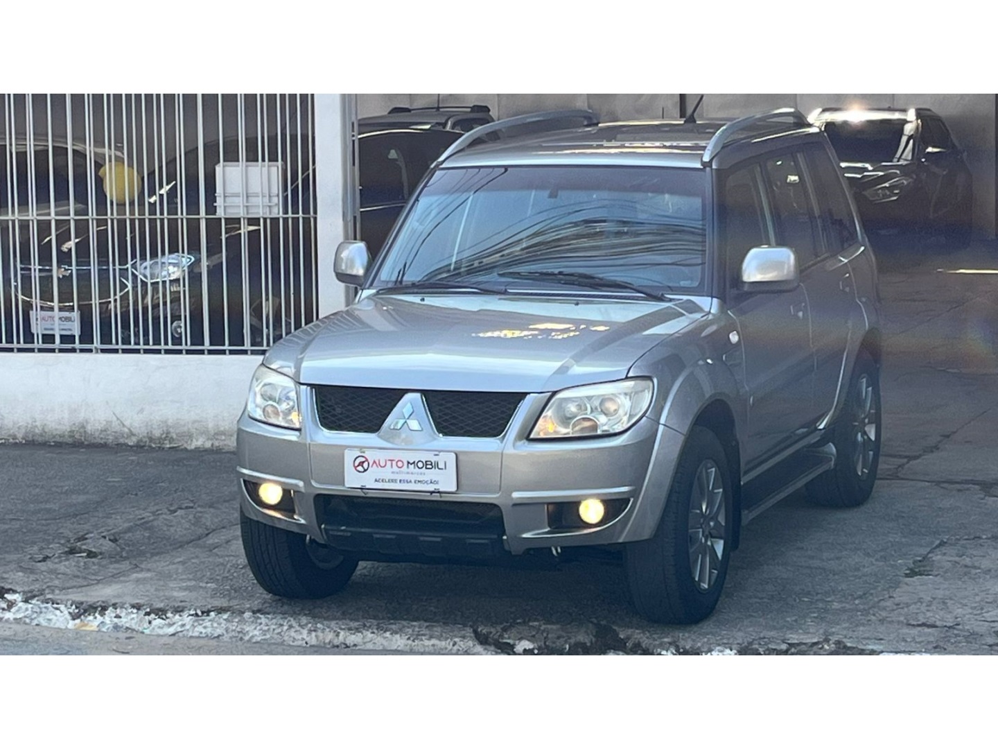 MITSUBISHI PAJERO TR4