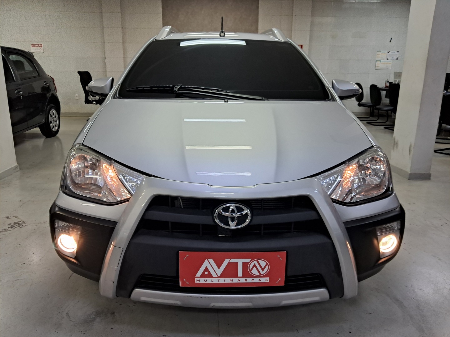 TOYOTA ETIOS CROSS