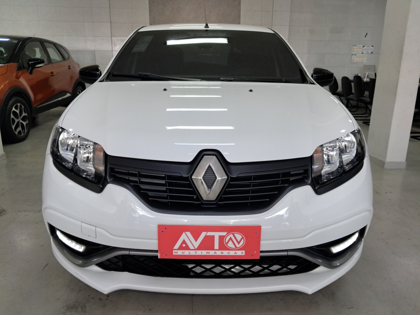 RENAULT SANDERO