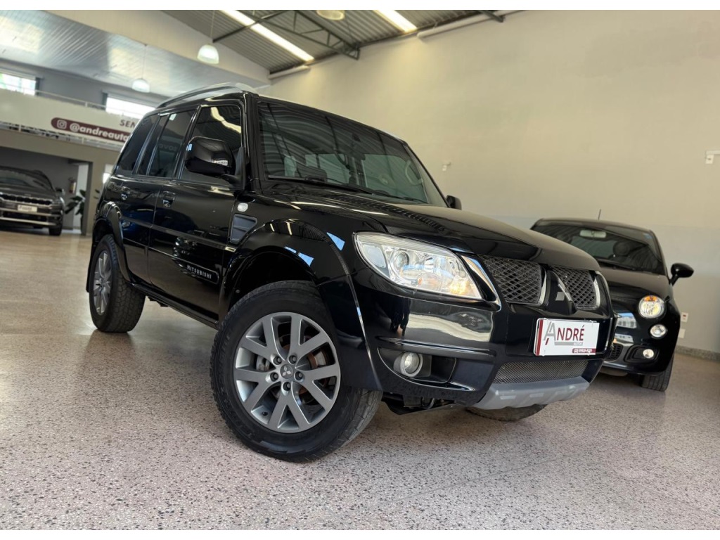 MITSUBISHI PAJERO TR4