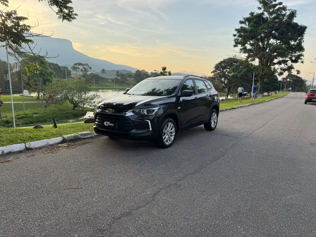 CHEVROLET TRACKER