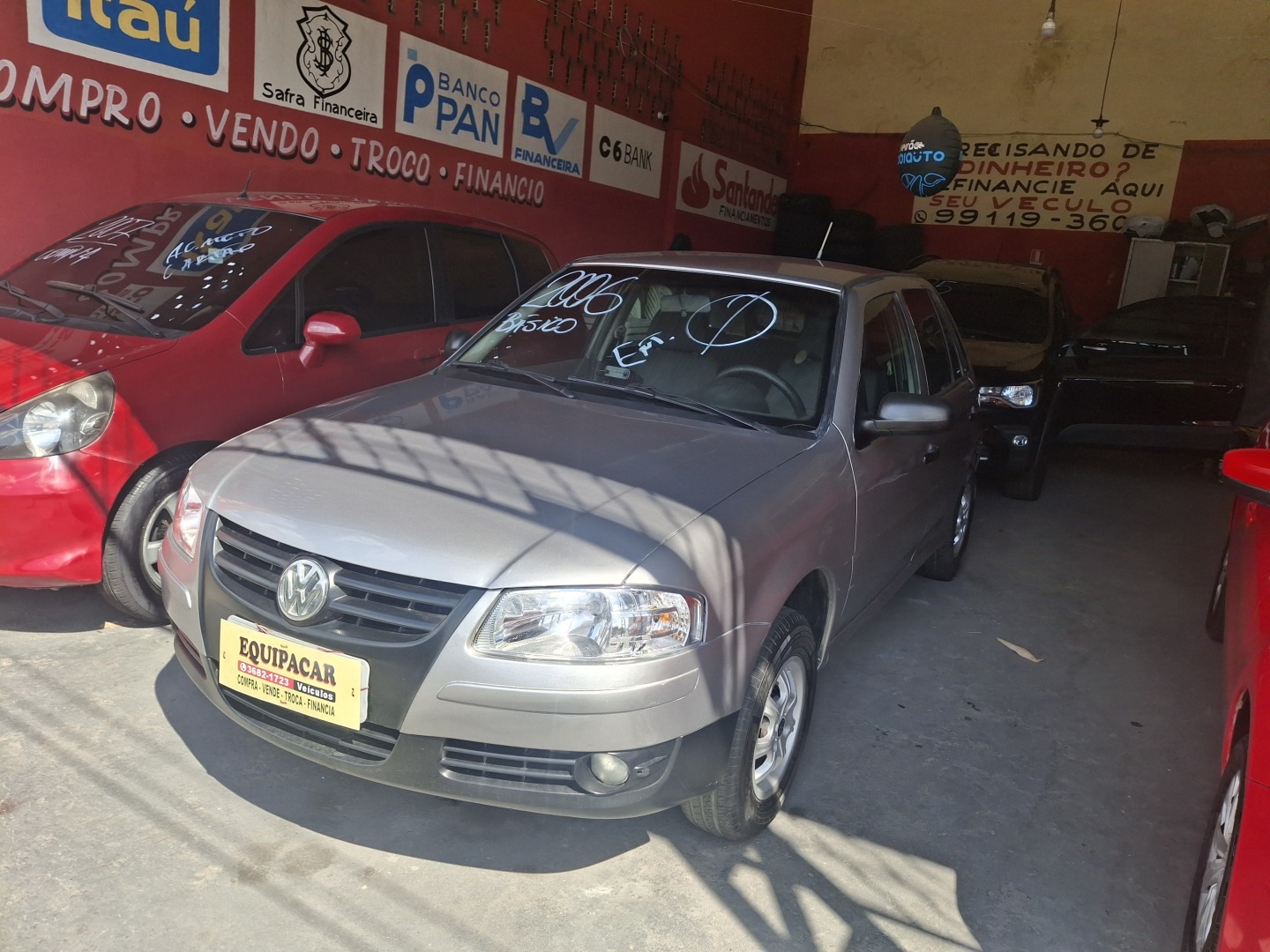 VOLKSWAGEN GOL