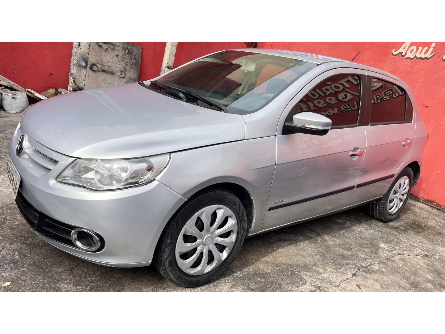 VOLKSWAGEN GOL
