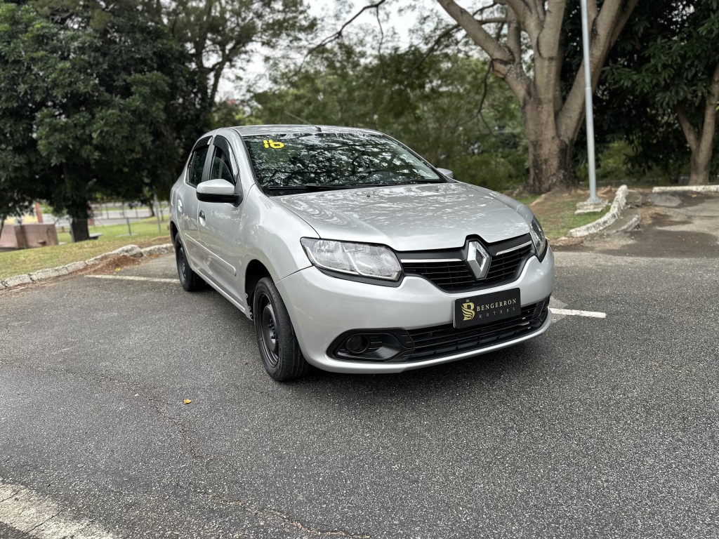RENAULT LOGAN