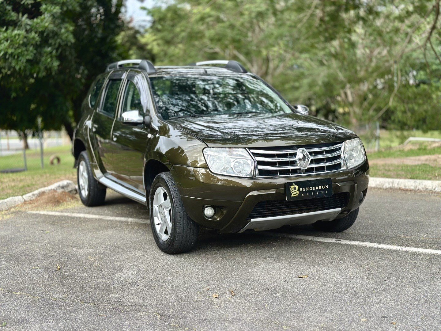 RENAULT DUSTER