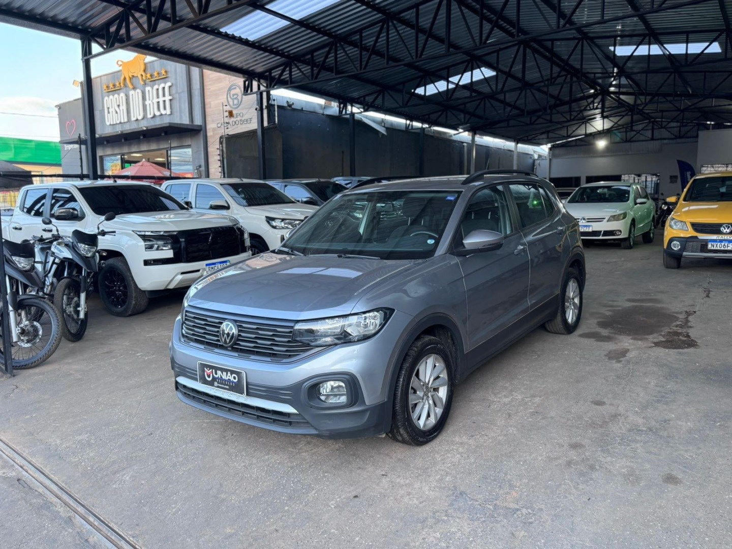 VOLKSWAGEN T-CROSS