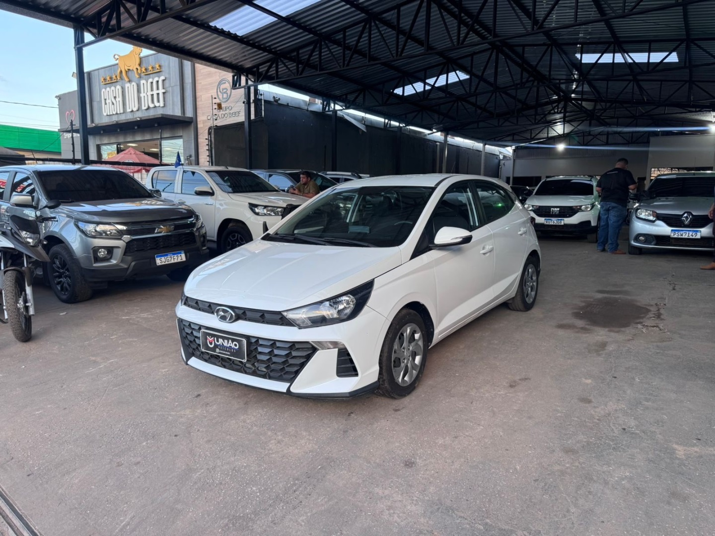 HYUNDAI HB20