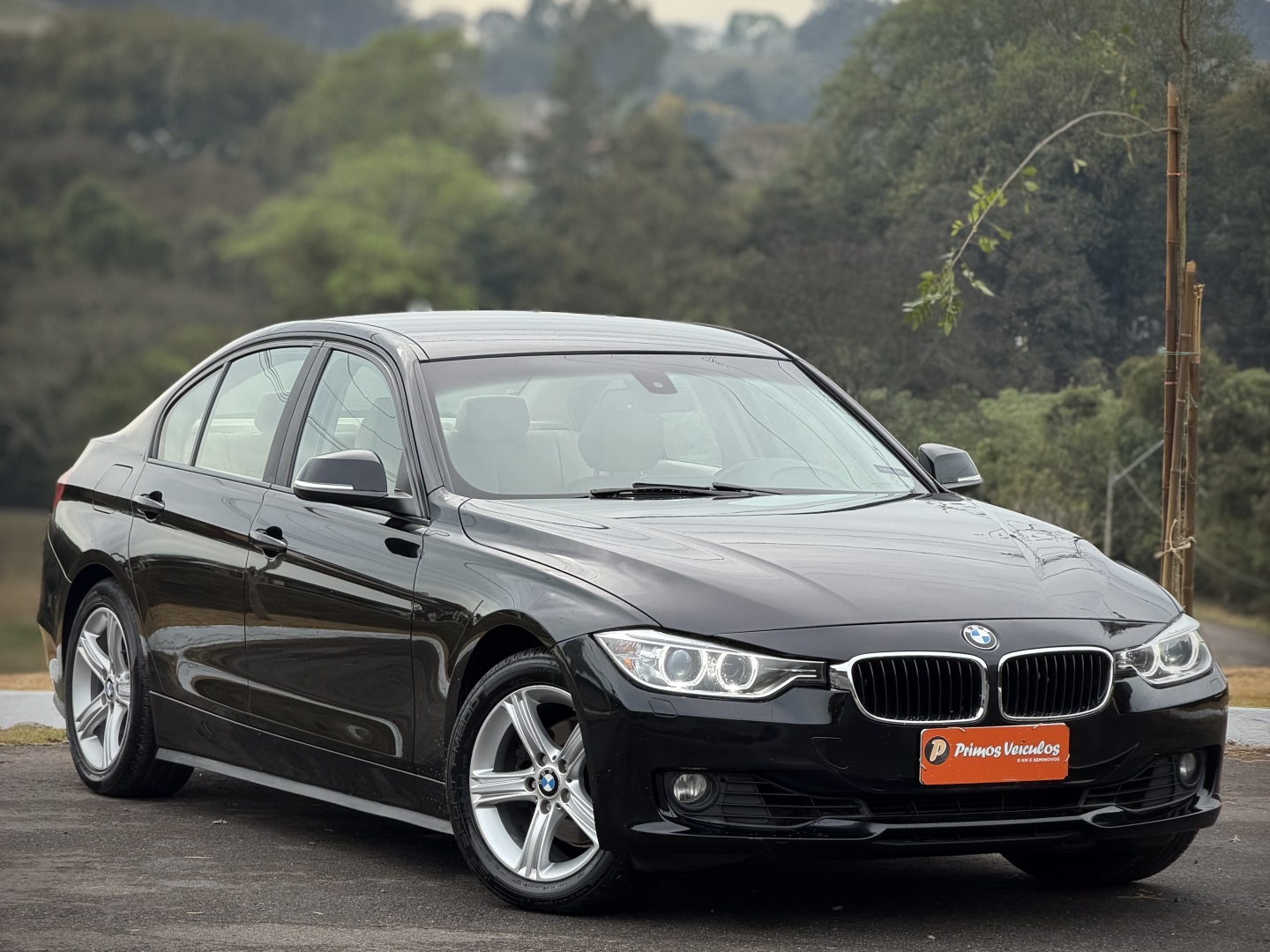 BMW 320i