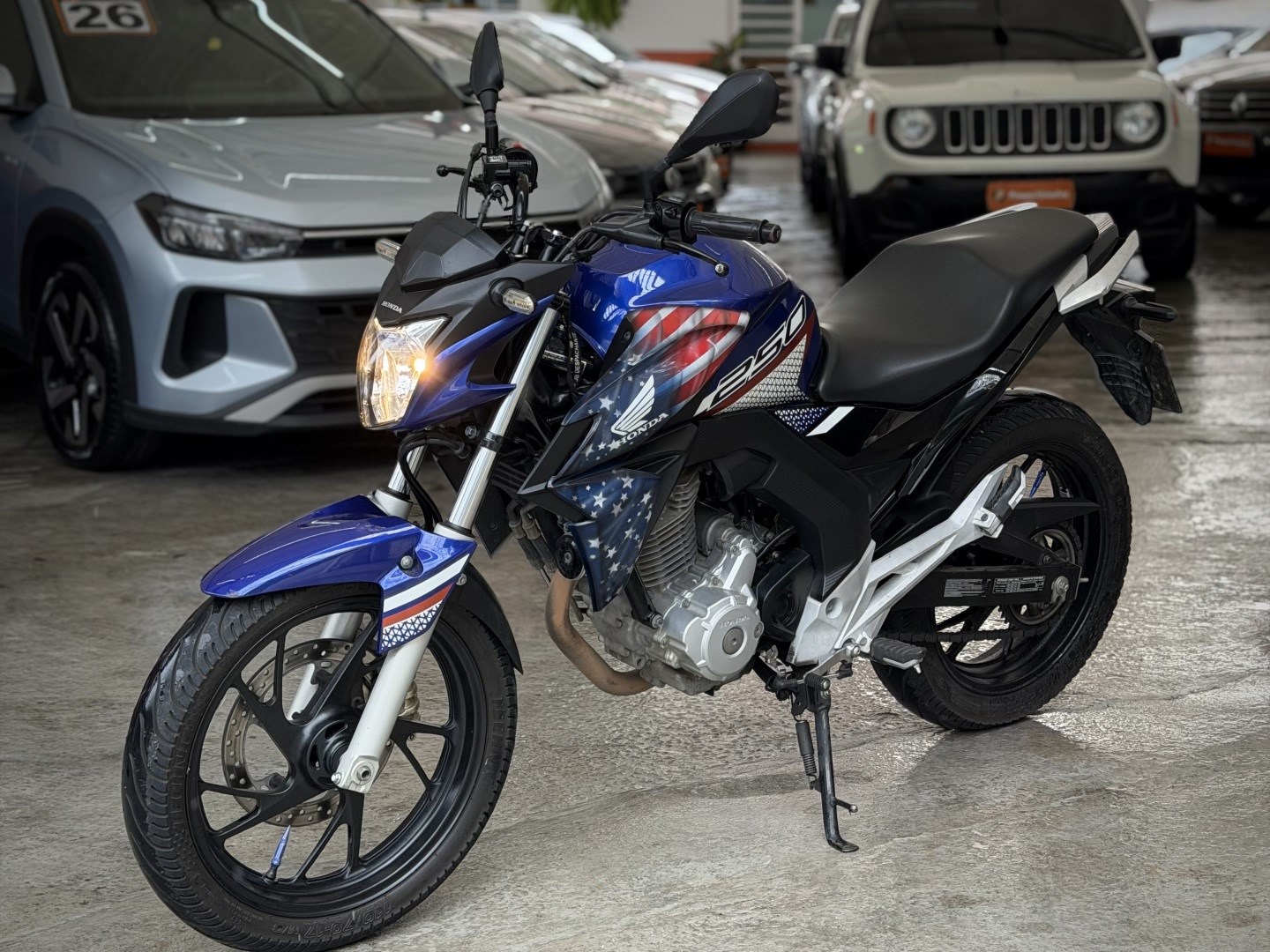 HONDA CB TWISTER