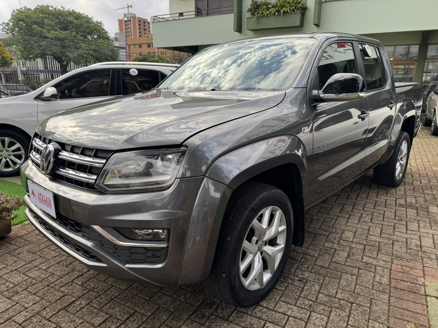 Volkswagen Amarok 3.0 V6 TDI Diesel Highline Cd 4motion Automático - foto 2