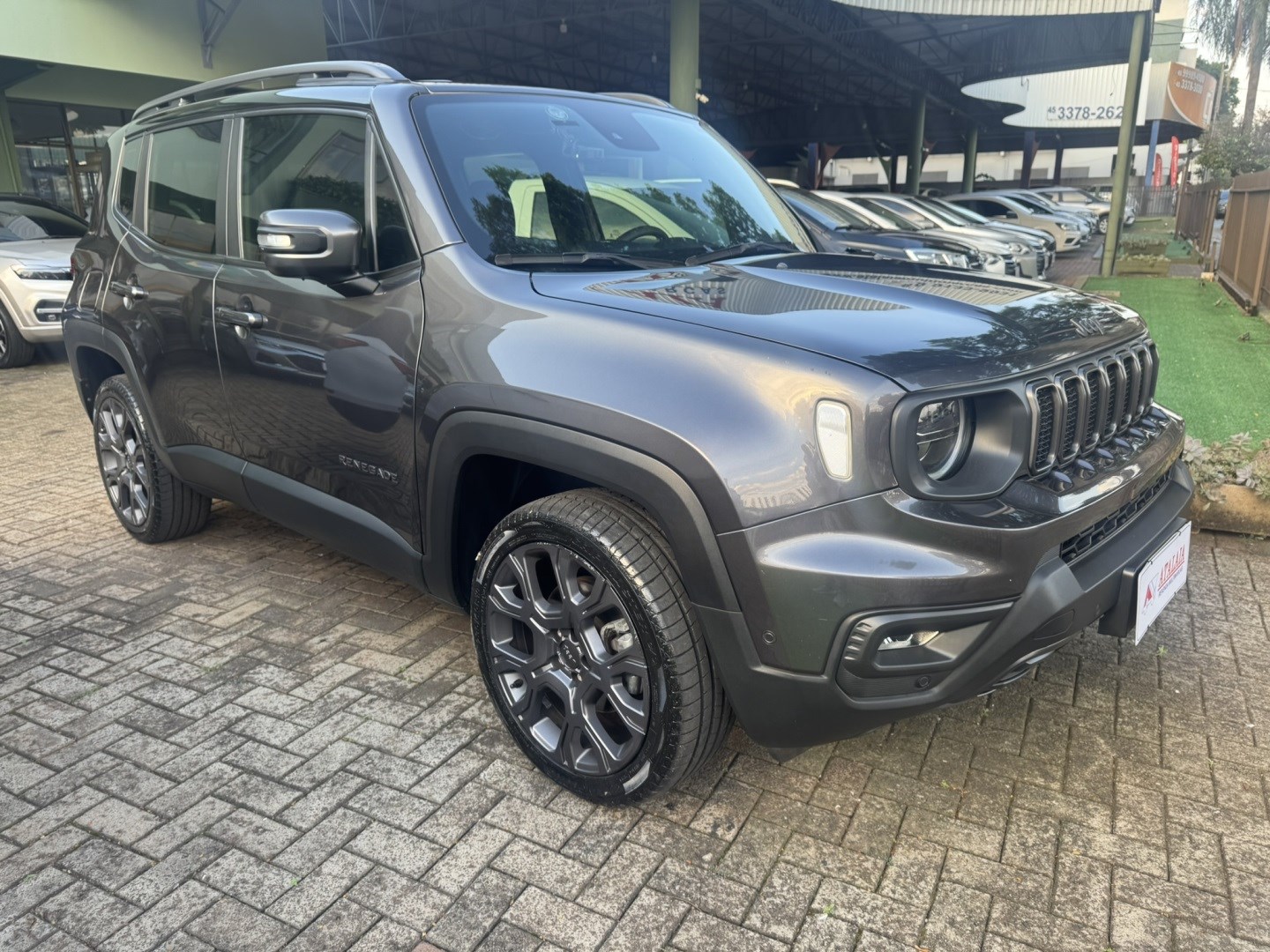 Jeep Renegade 1.3 T270 Turbo Flex S 4X4 - foto 2