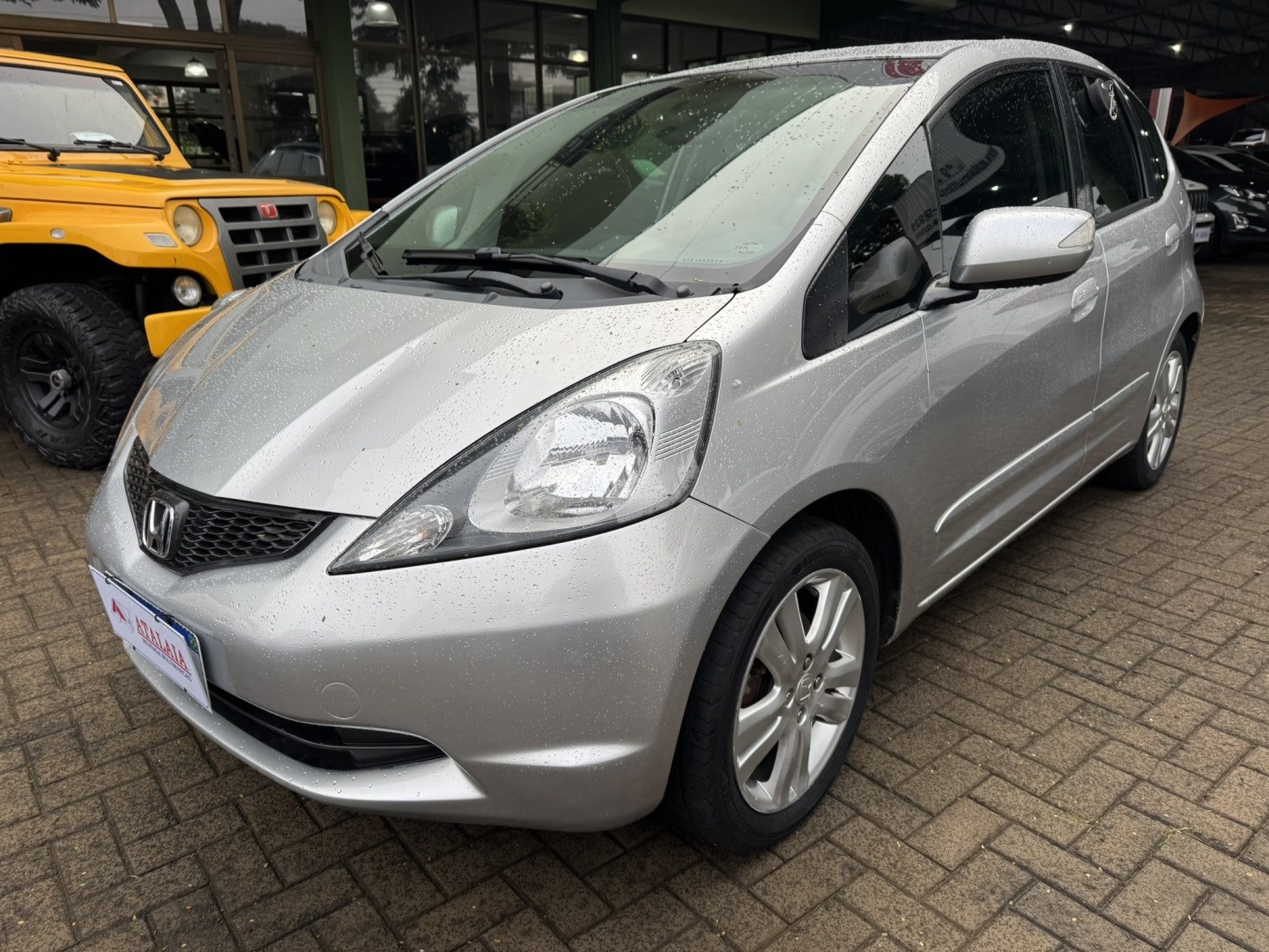 HONDA FIT