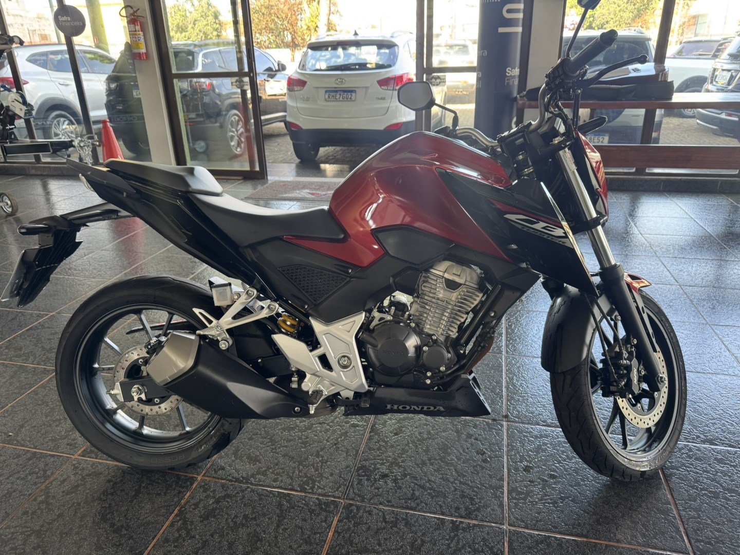 HONDA CB 300F TWISTER CBS