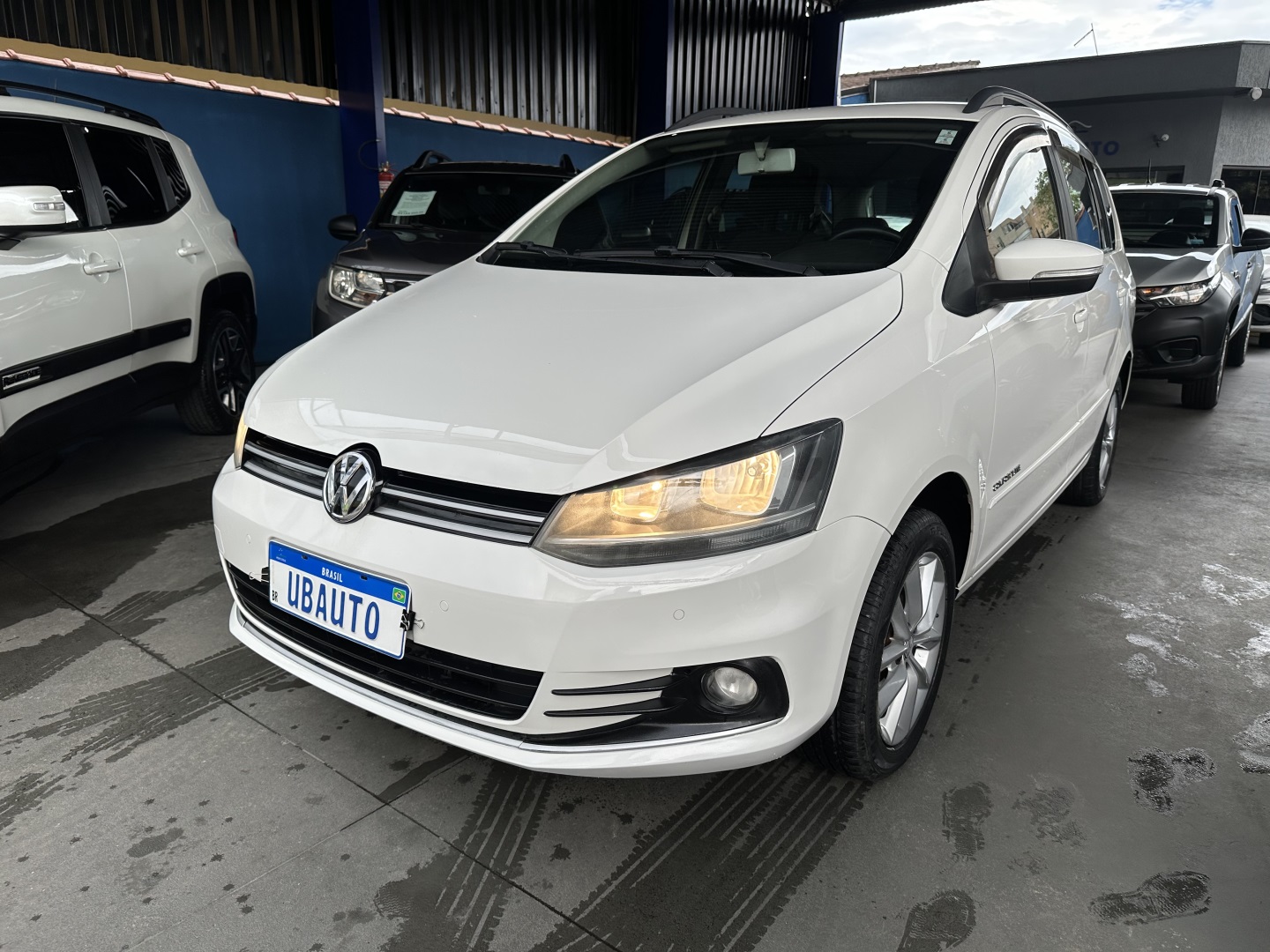 Volkswagen SpaceFox 2016 à venda