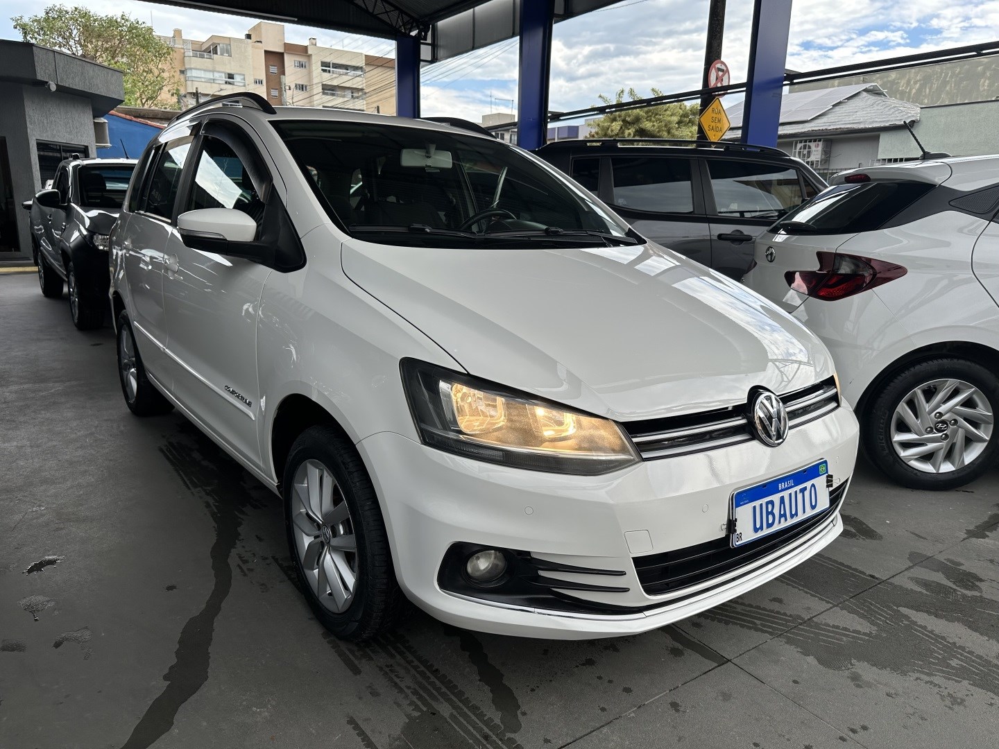 Volkswagen SpaceFox 1.6 MSI Comfortline 8V Flex 4P Manual - foto 3