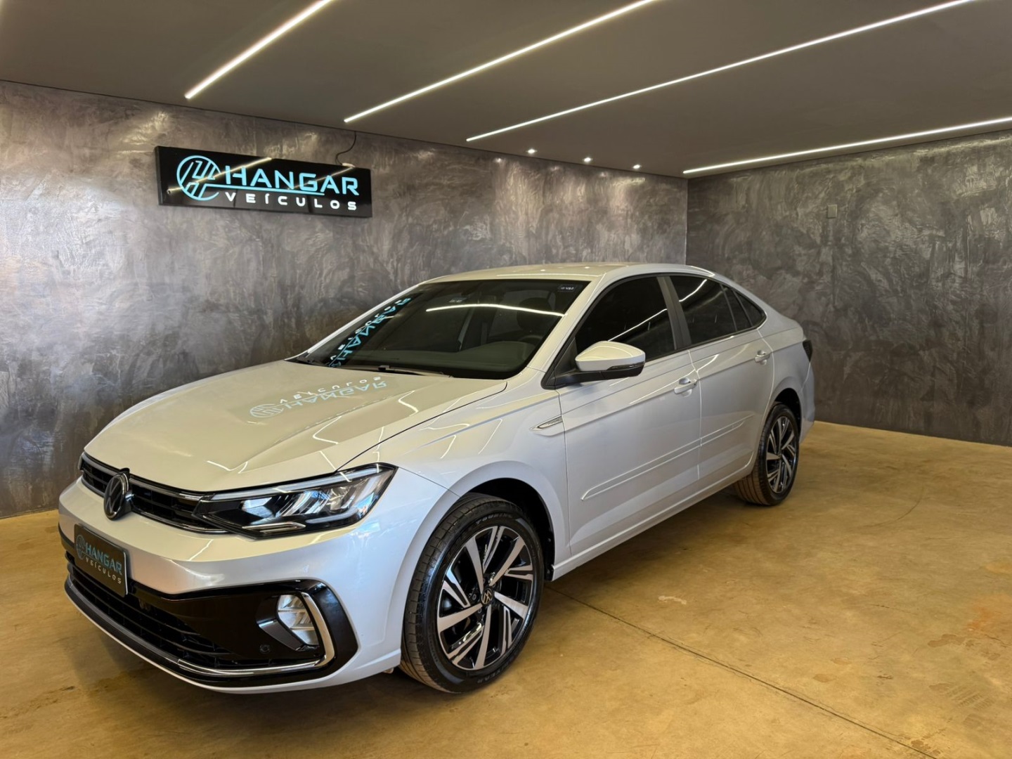 VOLKSWAGEN VIRTUS