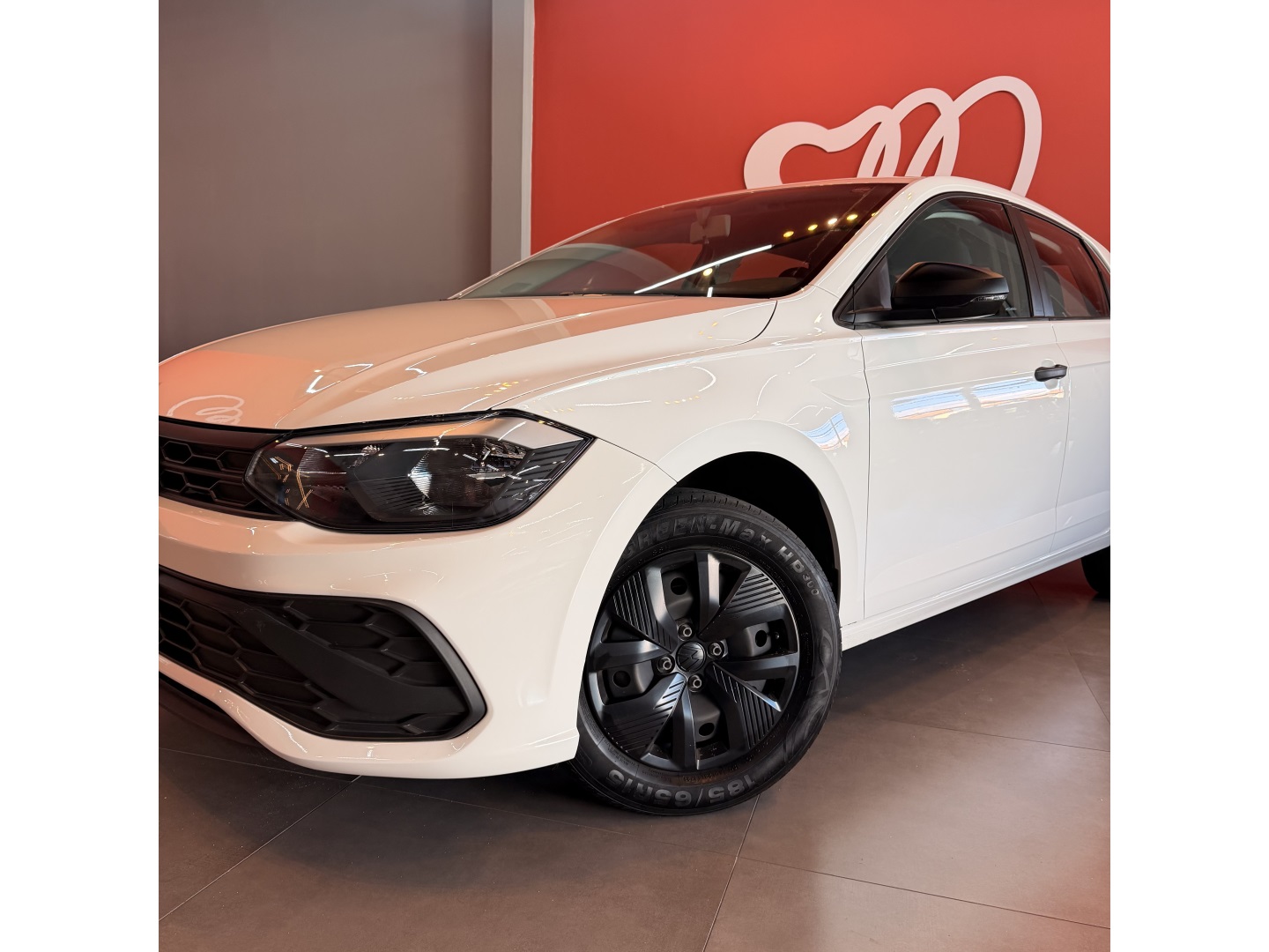 Volkswagen Polo 1.0 MPI Track Manual - foto 3