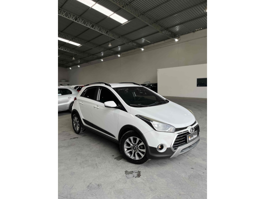 HYUNDAI HB20X