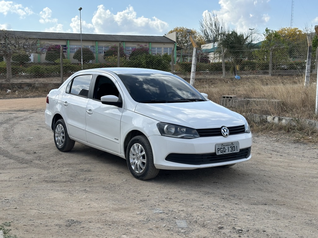 VOLKSWAGEN VOYAGE