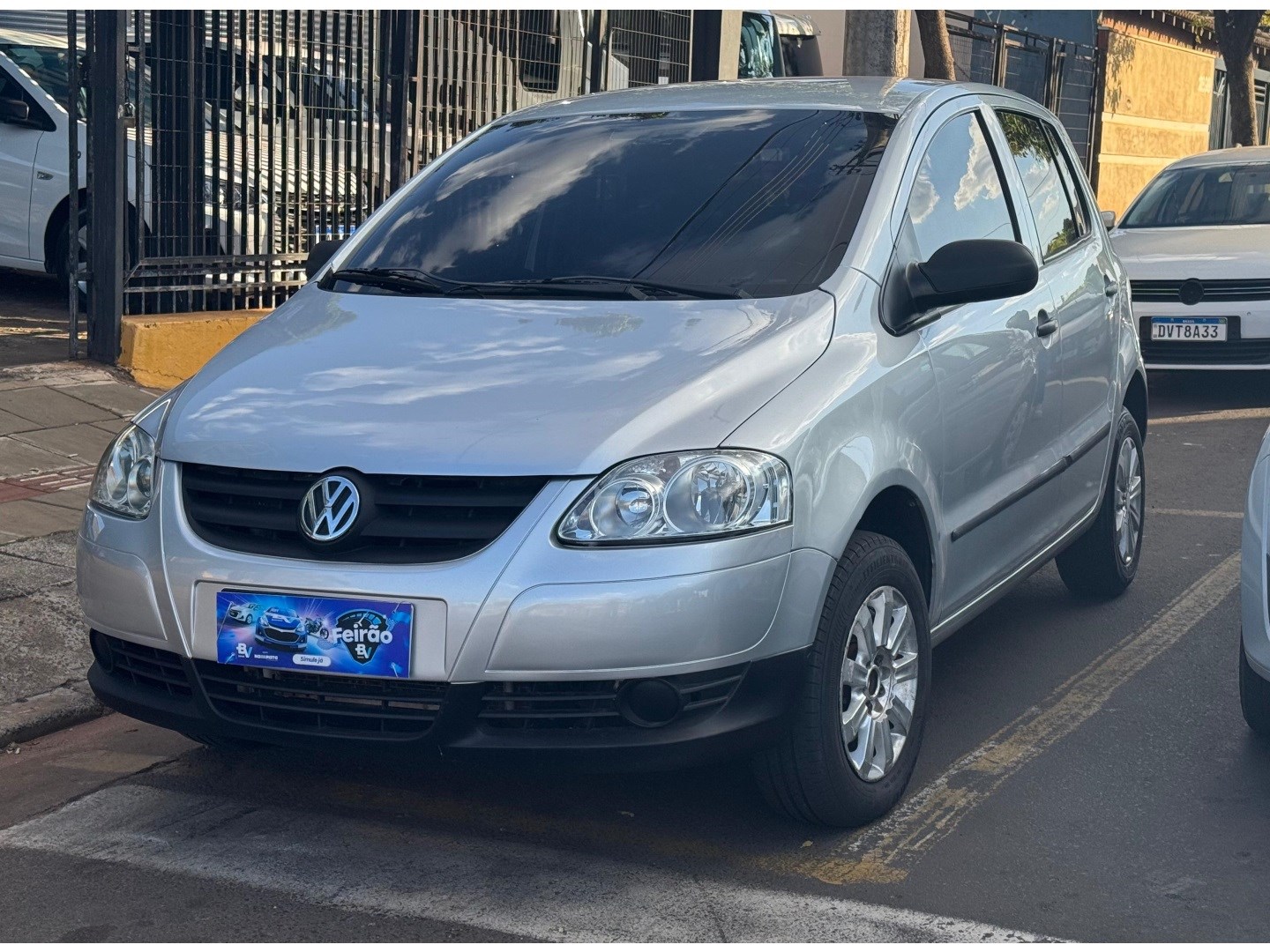 VOLKSWAGEN FOX