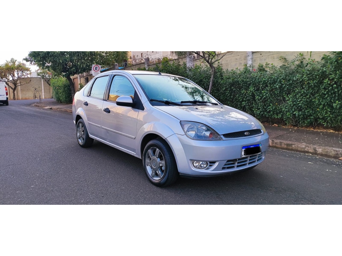 FORD FIESTA 1.6 MPI SEDAN 8V FLEX 4P MANUAL