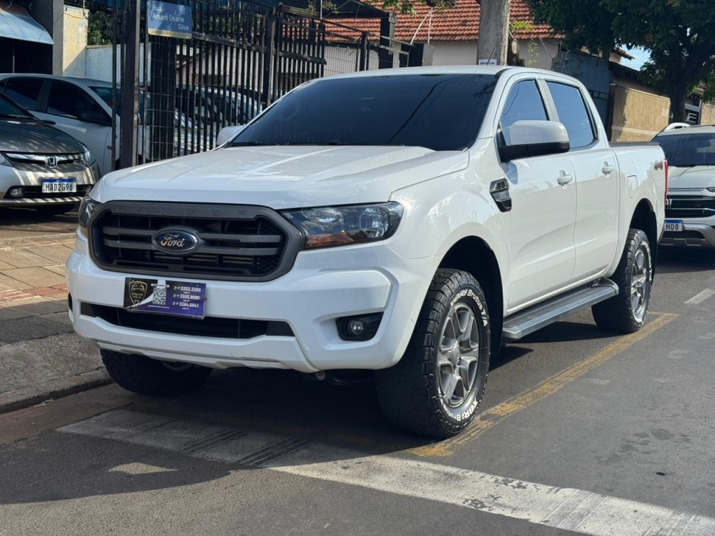 FORD RANGER 2.2 XLS 4X4 CD 16V DIESEL 4P AUTOMÁTICO