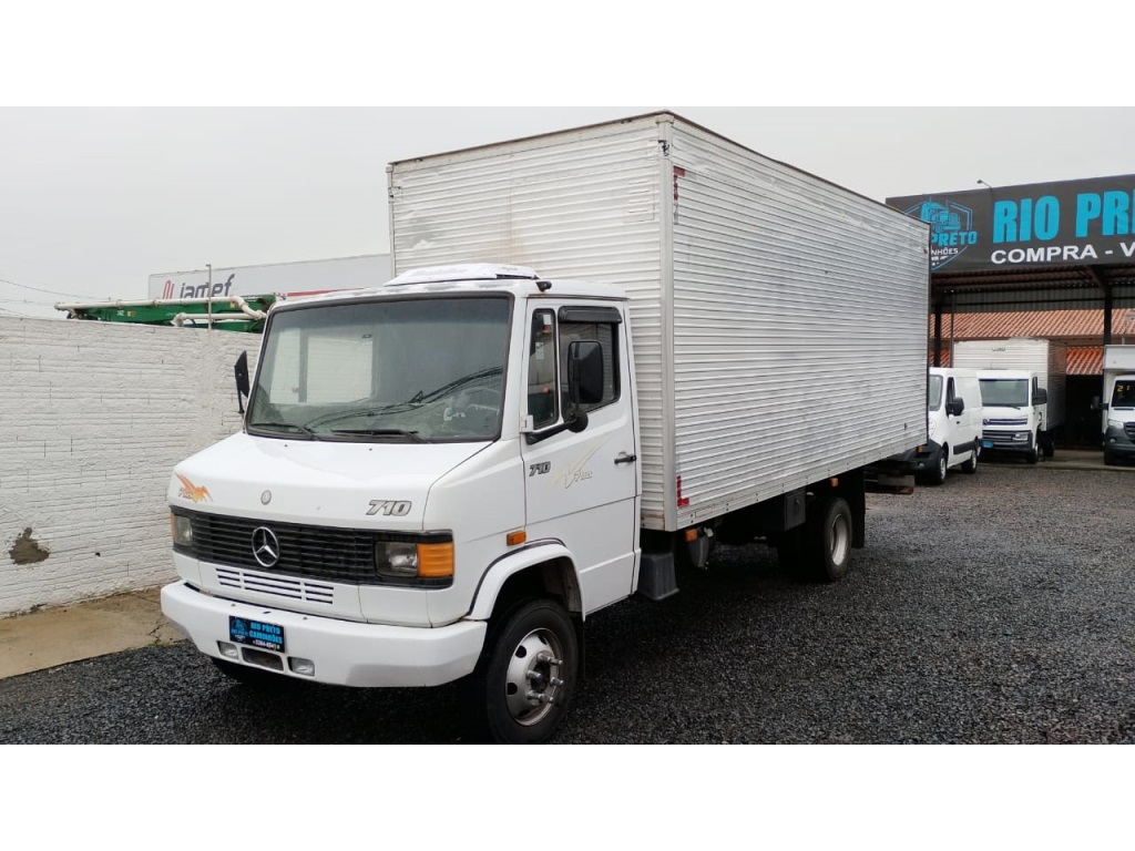 MERCEDES-BENZ 710 710 PLUS 2P (DIESEL)