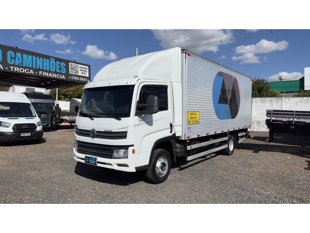 VOLKSWAGEN 11.180 DELIVERY 4X2 2P (DIESEL)(E6)