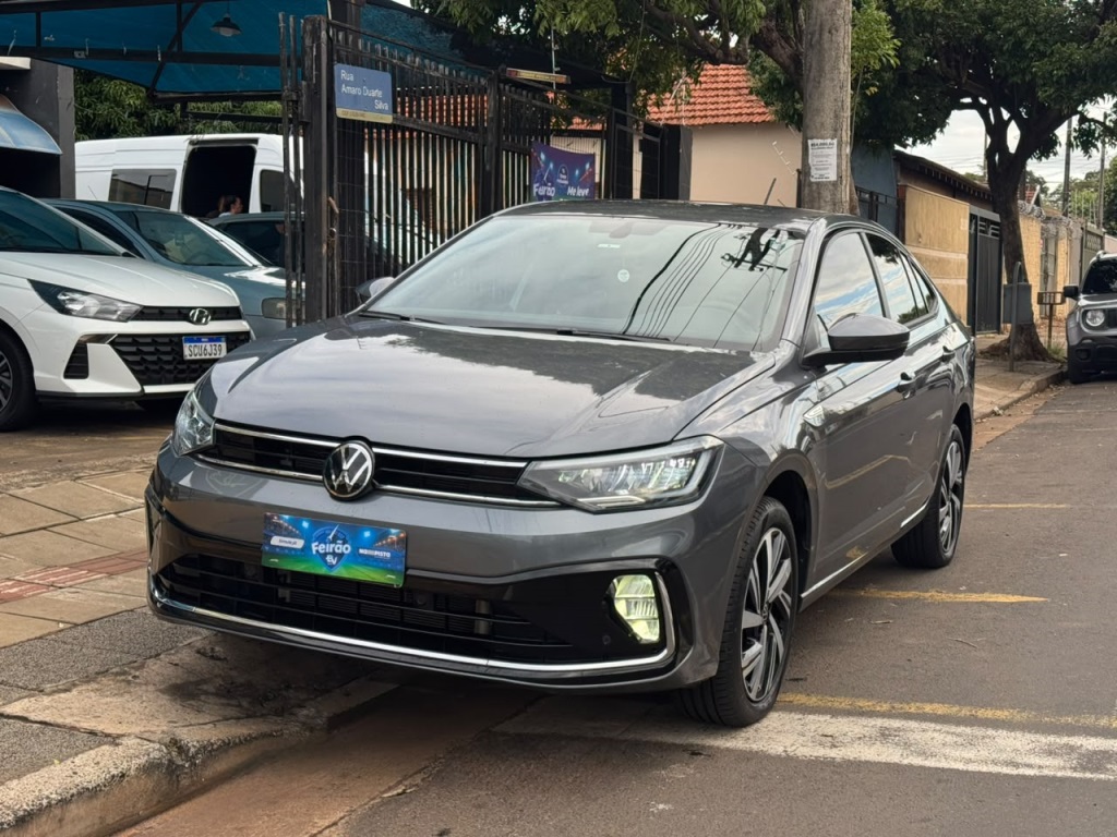 VOLKSWAGEN VIRTUS 1.0 200 TSI HIGHLINE AUTOMÁTICO